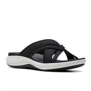 Clarks Women's Cloudsteppers  Sandals